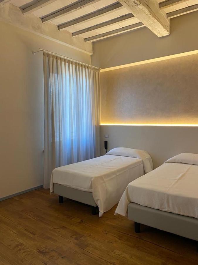 Albergo Roma Buonconvento Kültér fotó